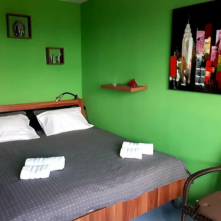 Cosy Private Room, Well Accessible 2,5 Km From Centre